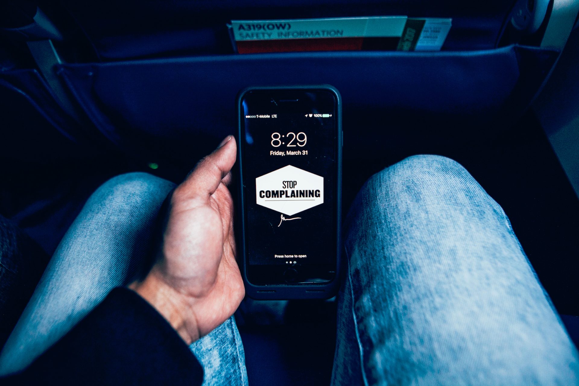 StockSnap_QBK2COQ19S